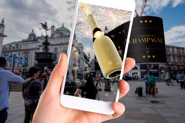 Take the GIF challenge with Polaroid Eyewear's augmented reality try-on experience